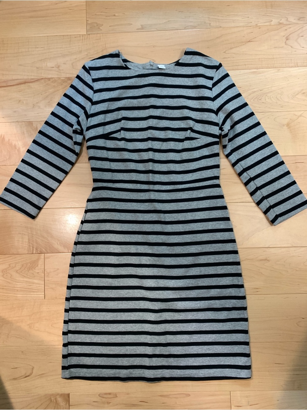 Old Navy Gray & Black Stripe Ponte Knit 3/4 Sleeve Dress | Medium